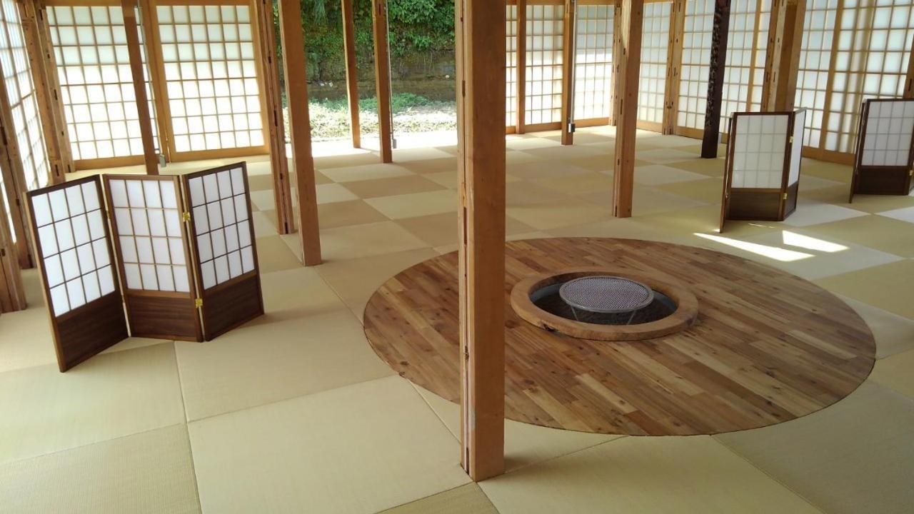 ささやかな宿富津 Hotel Buitenkant foto